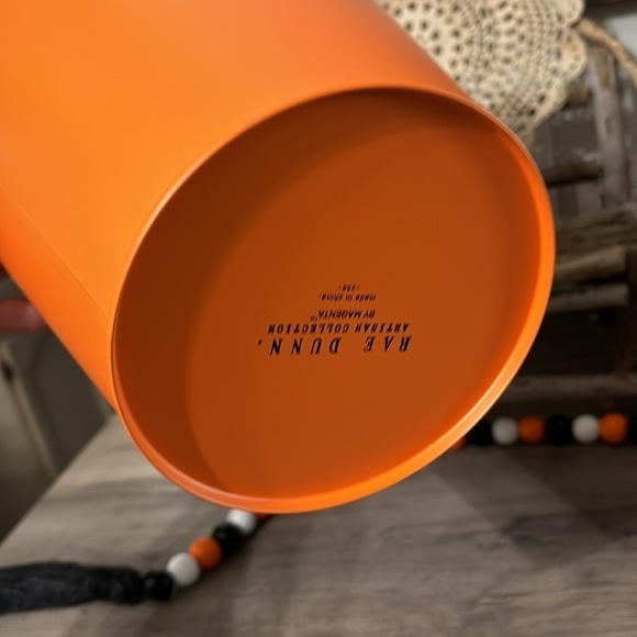 NEW Rae Dunn CANDY HALLOWEEN ORANGE METAL PAIL WITH HANDLE - Picture 6 of 9